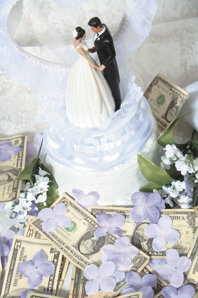 <p>Saving for a wedding can be challenging. But various strategies can help couples plan their dream weddings without breaking the bank.</p>