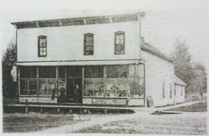 Sandy Hanson found this photo from the early 1900s and was curious about it. We now know thanks to Jim Huber and Pete Looney, the history of this building, which stood where City Hall is now.