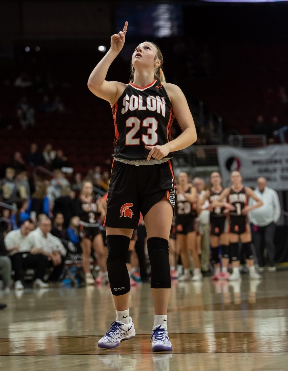 <p>Callie Levin was named Miss Iowa Basketball 2024 on Saturday by the Iowa Print Sports Writers Association.</p>