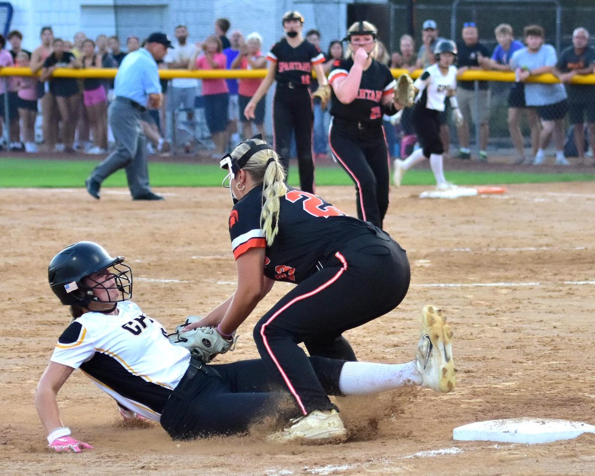 Lady Spartans advance to State Softball Tournament 5