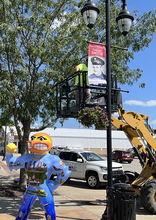 Solon American Legion Stinocher Post 460 has partnered with the City of Solon for a hometown heroes banner program called “Solon Salutes!” The banners will be up until after Veterans Day. More banners are coming and applications are still being accepted.