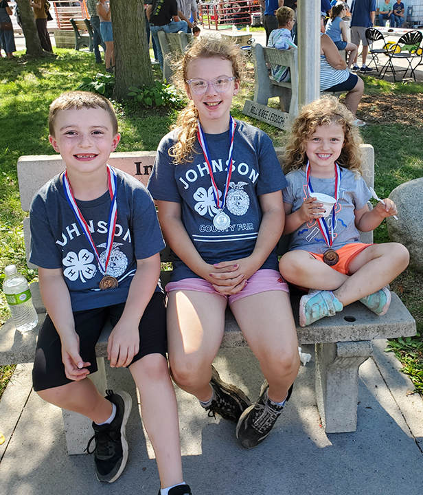 Madelyn Moses (9), Grant Moses (7) and Amelia Moses (4) all placed in the tractor pull at the fair. Madelyn was 2nd in the 8-10 year old girl bracket, Amelia was 3rd in the girls under 4 bracket and Grant 3rd in the boys 5-7 bracket.