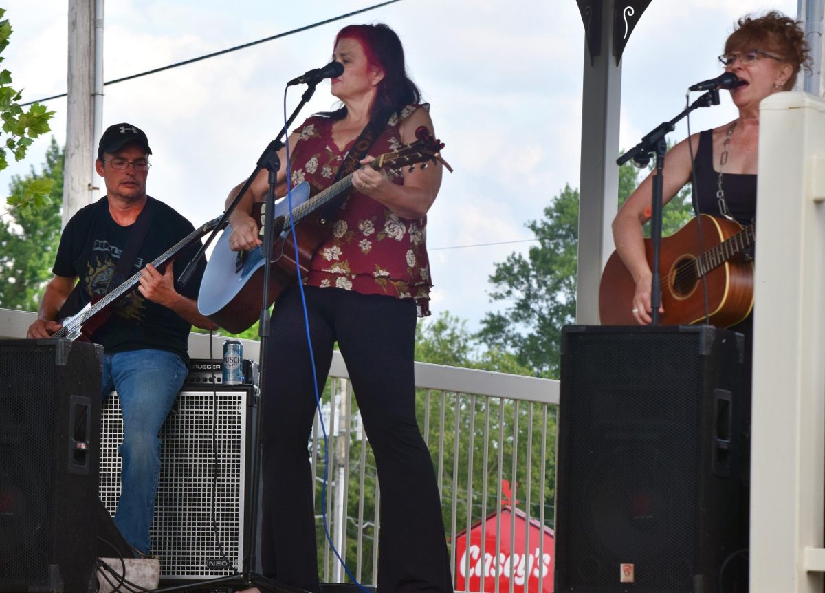 Kickin’ Country, an 80s-90s country and rock cover band out of Cedar Rapids, performed in the final Music on Main concert for the season Wednesday, August 6