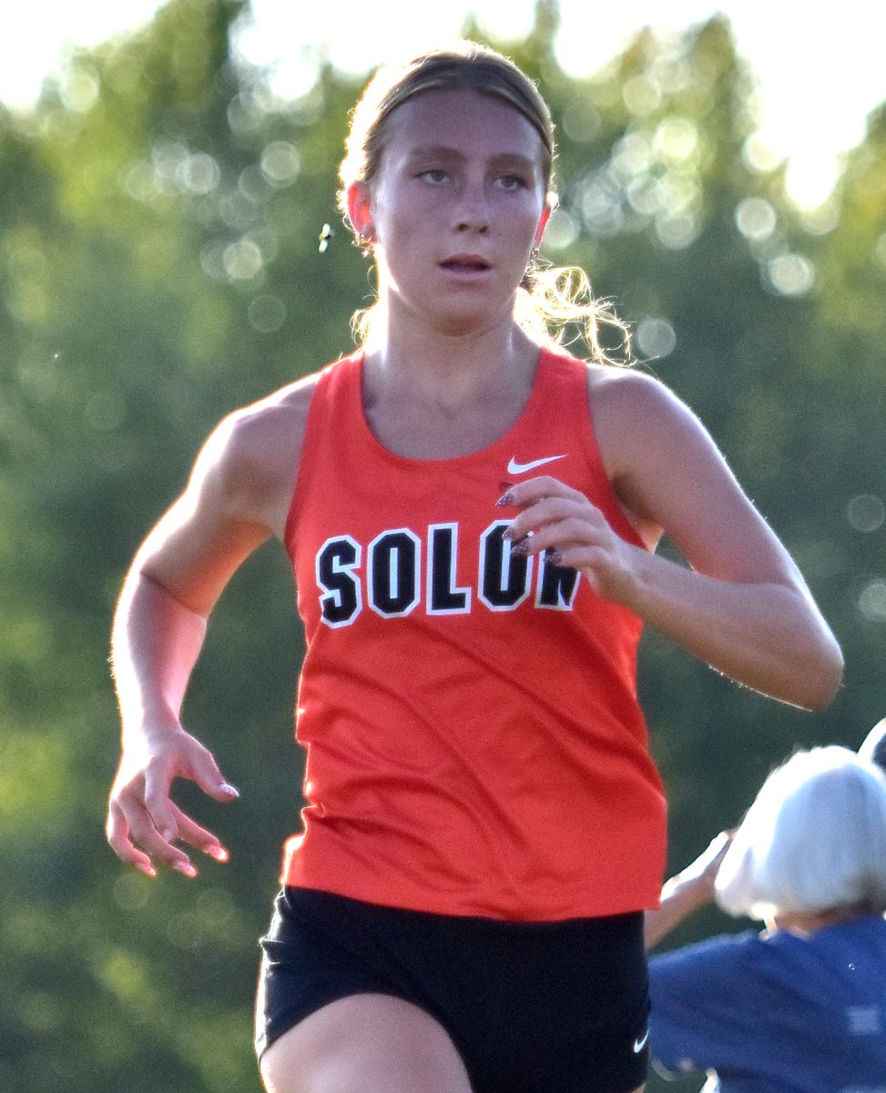 Falyn Svalstad led the varsity girls with a seventh place finish in Solon’s home invitational Monday with a time of 20:27.4.